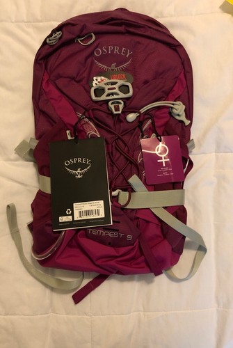 osprey tempest 20 magenta